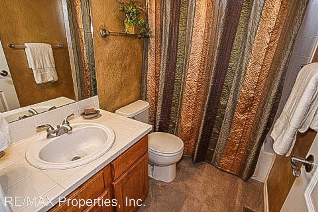 1525 Symphony Heights - Photo 23