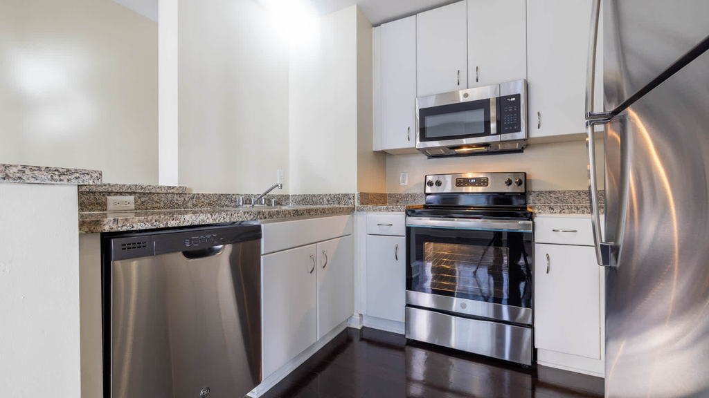 612 S. Flower Street - Photo 25