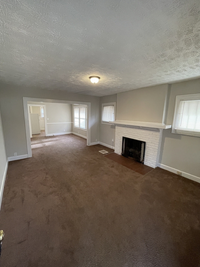 3923 Winthrop Avenue - Photo 3