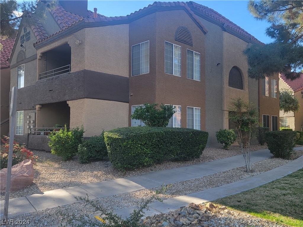 2200 S Fort Apache Road - Photo 0