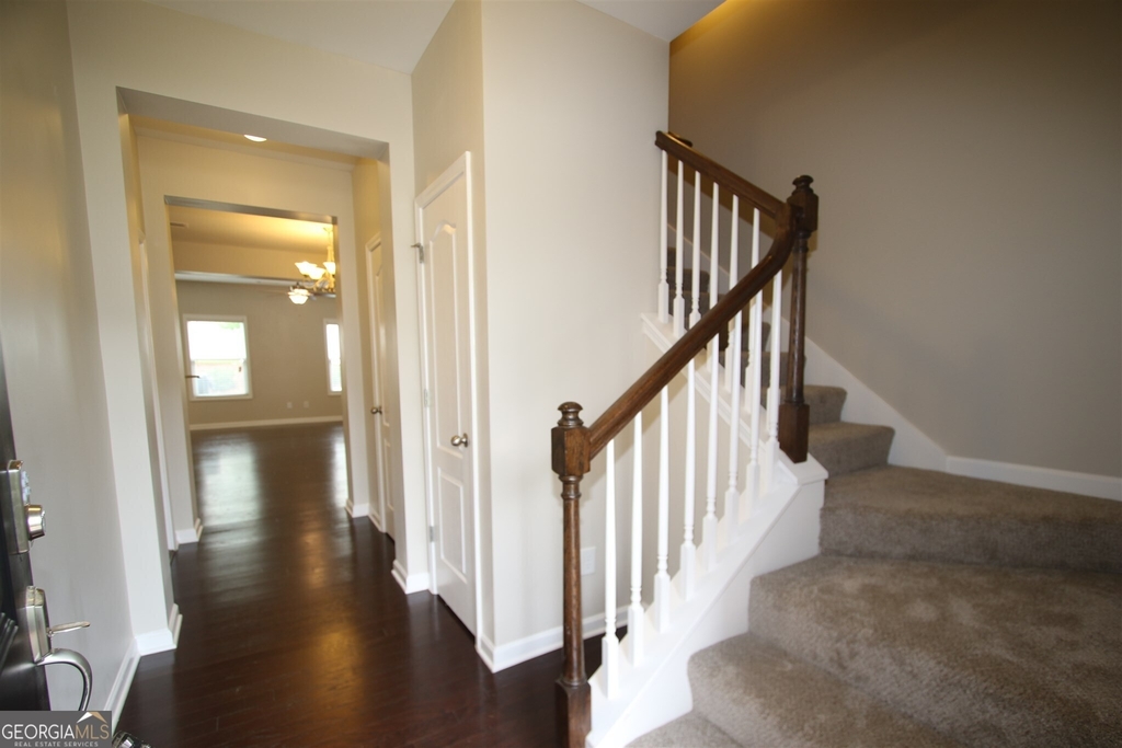 161 Granite Way - Photo 1