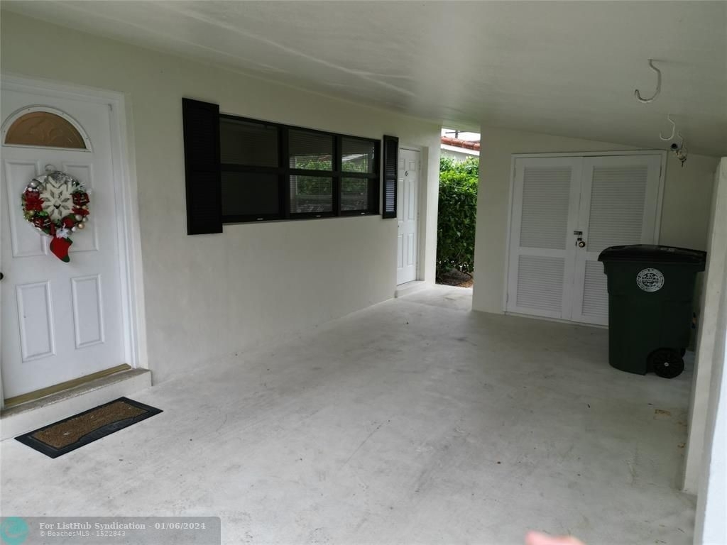 988 Sw 9th Ave - Photo 11