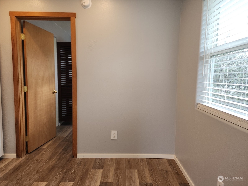 1336 Elizabeth Avenue - Photo 11