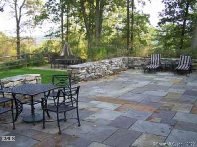 47 Calhoun Street - Photo 2