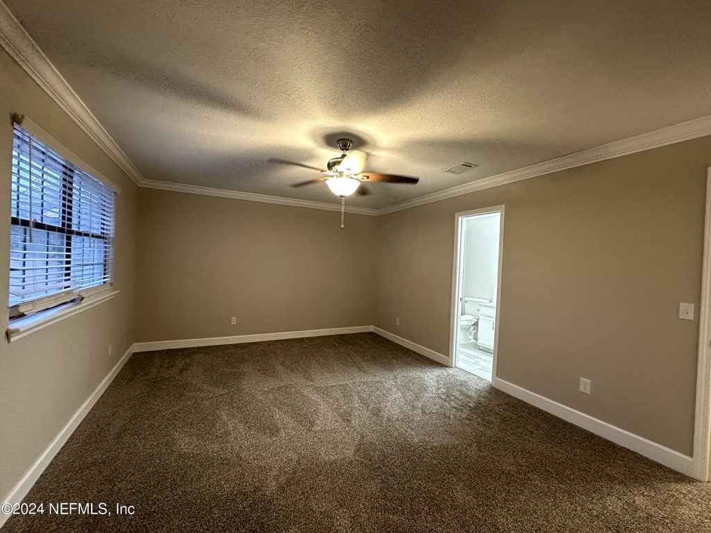 4402 Peppermill Place - Photo 14