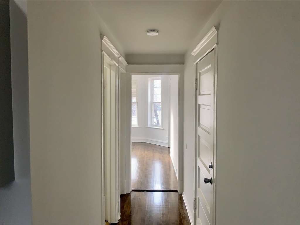 1511 S Tripp Avenue - Photo 10