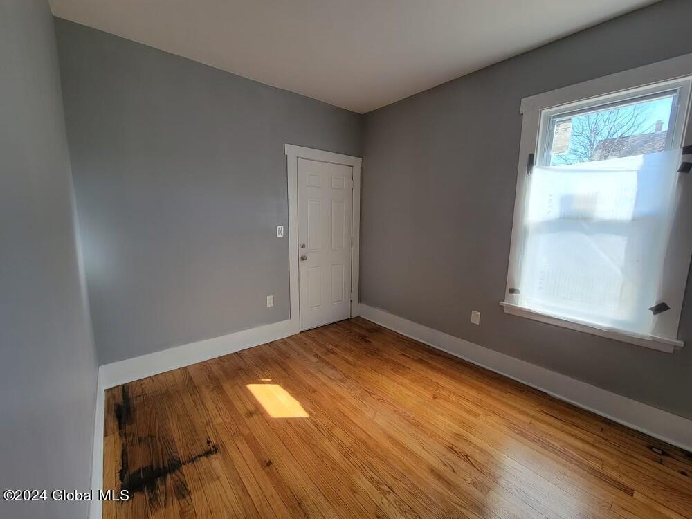 1340 Parkwood Boulevard - Photo 11