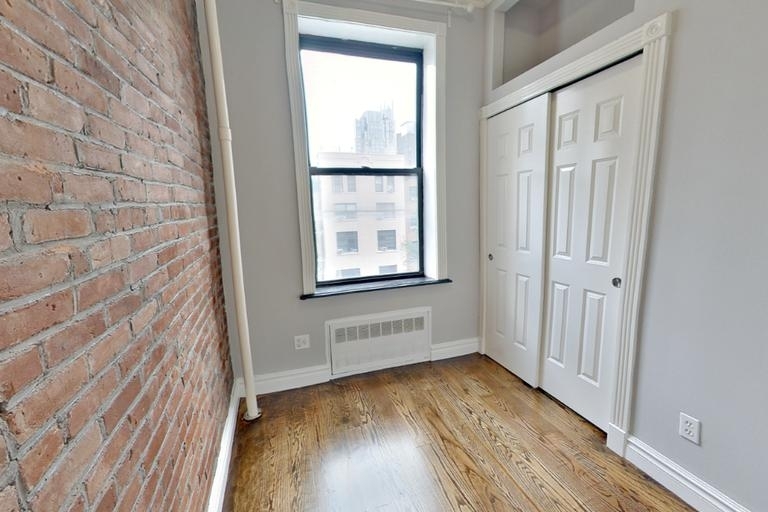 232 West 14th Street, Unit 4a - Photo 3