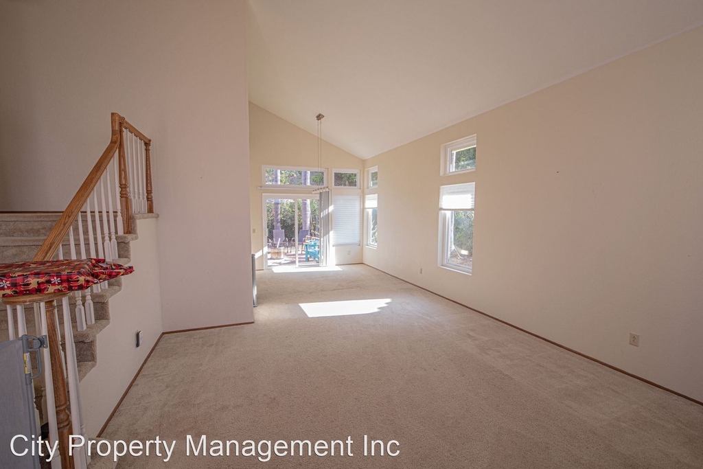 14193 Classique Way - Photo 1