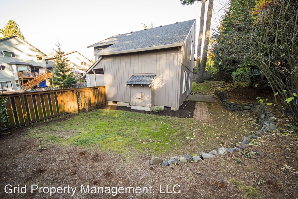 11143 Sw Capitol Hwy - Photo 21