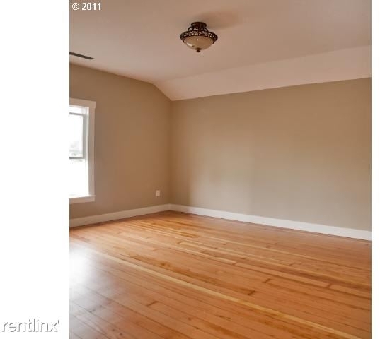 1122 Se Mill St - Photo 7