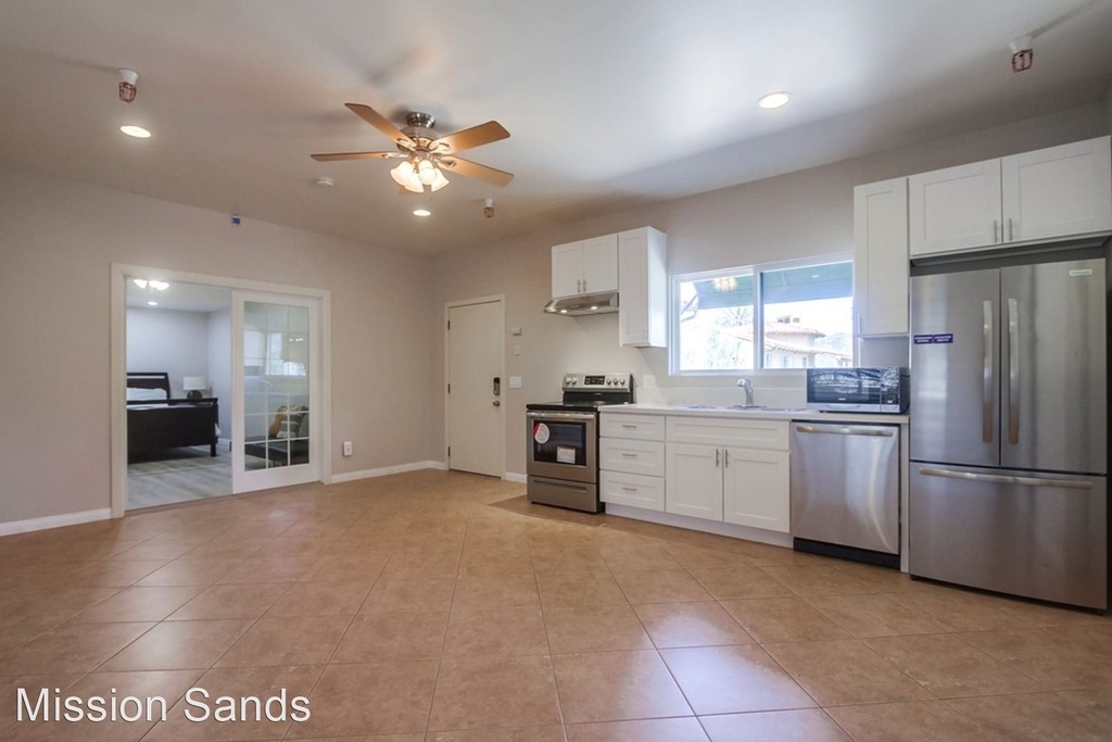 2686 Canyon Crest Drive Unit A - Photo 6