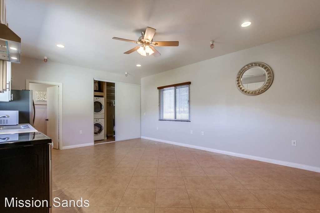 2686 Canyon Crest Drive Unit A - Photo 3