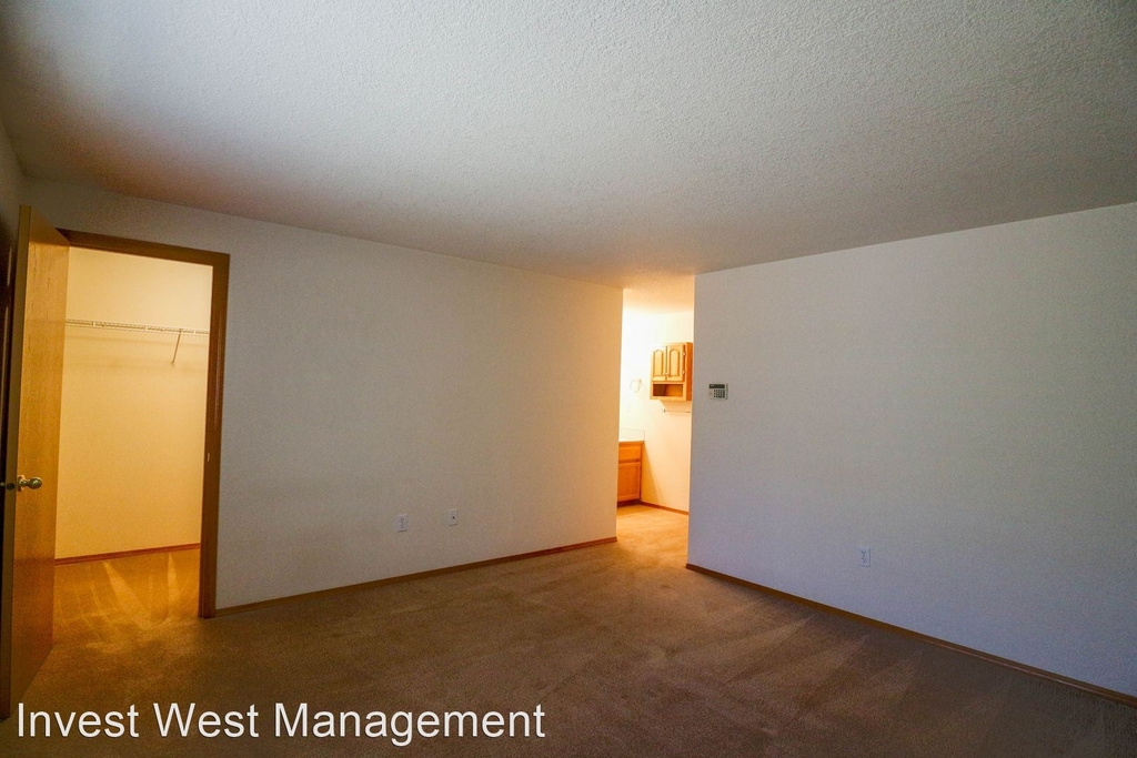 116 Ne 146th Street - Photo 12