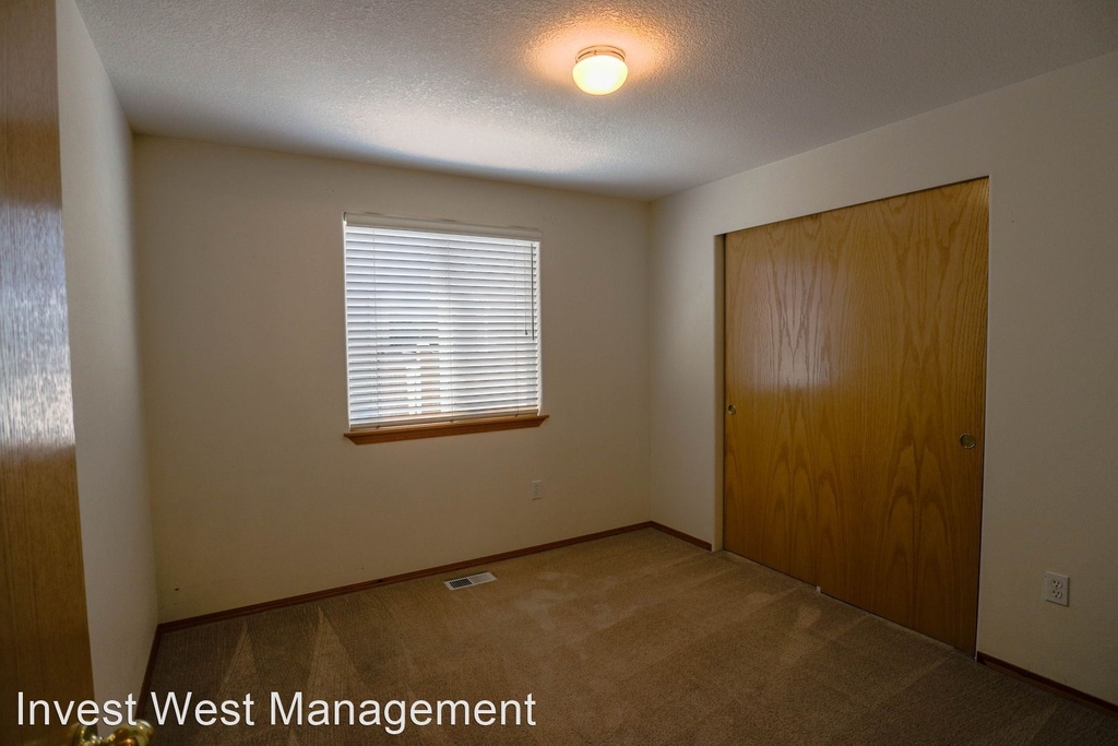 116 Ne 146th Street - Photo 9