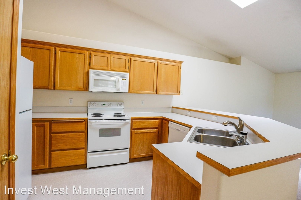 116 Ne 146th Street - Photo 6