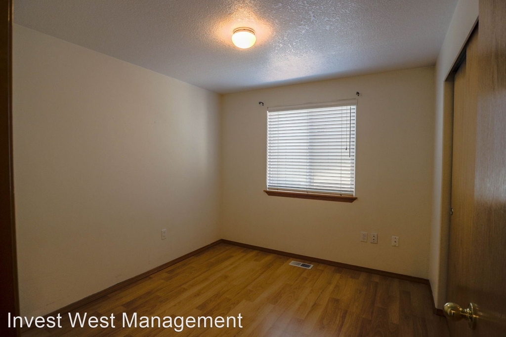 116 Ne 146th Street - Photo 14