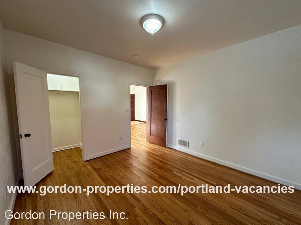 5630 N Interstate Ave #5, #a-g - Photo 12