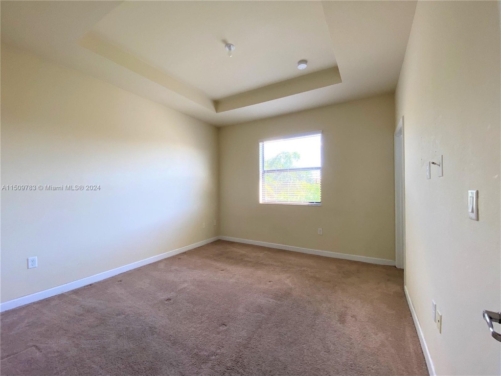 3538 W 88th Terrace - Photo 11