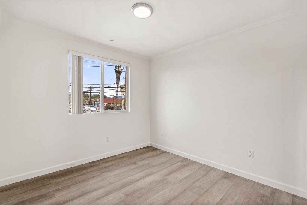 8248 Sepulveda Place - Photo 28