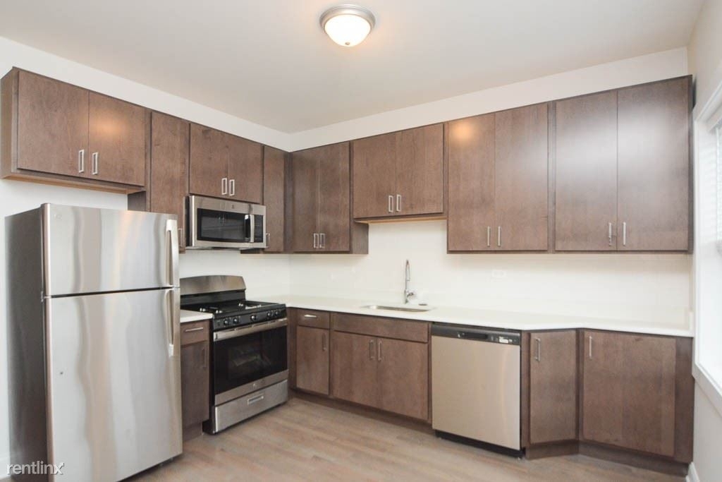 3409 W. Fullerton, Unit A-5 - Photo 2