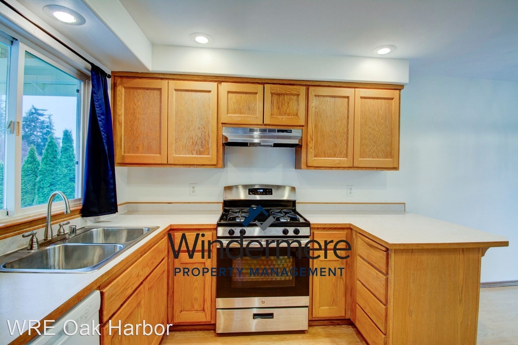1626 Sw 7th Ave - Photo 1