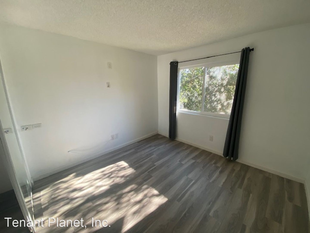 205 Woodland Pkwy Unit 236 - Photo 4