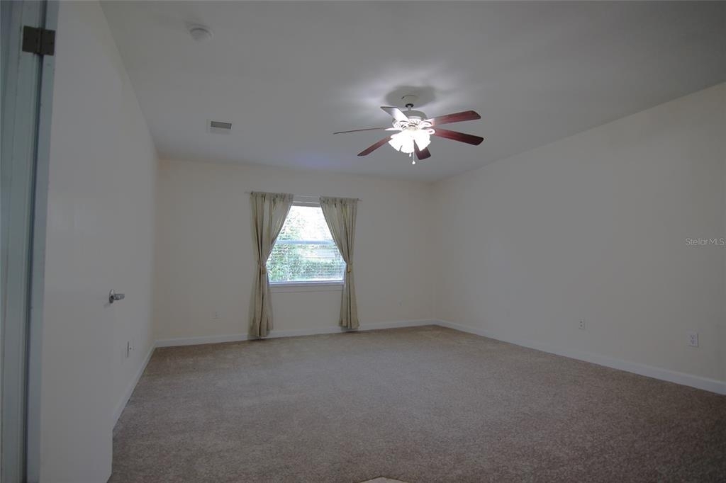 4312 Roush Avenue - Photo 6