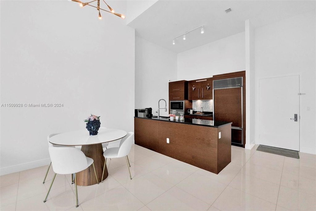 465 Brickell Ave - Photo 12