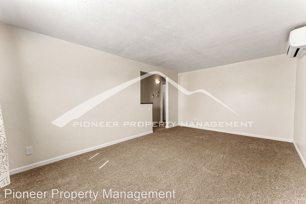 11928 W Independence Ave. - Photo 5