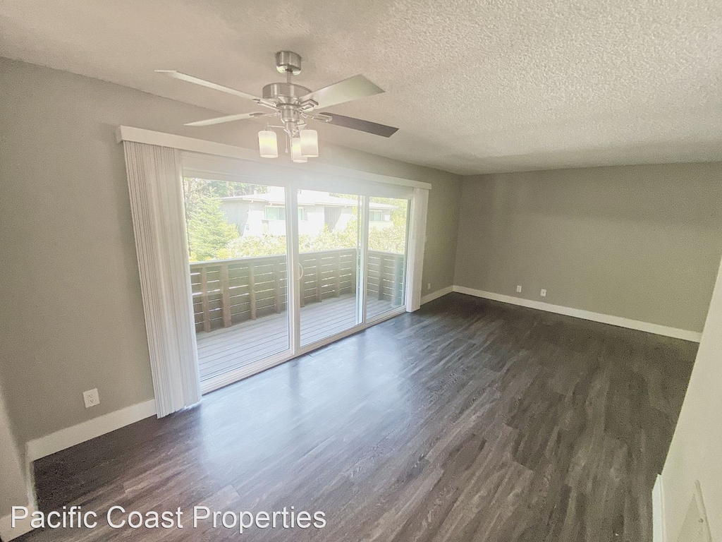 1025-1029 35th Ave - Photo 3