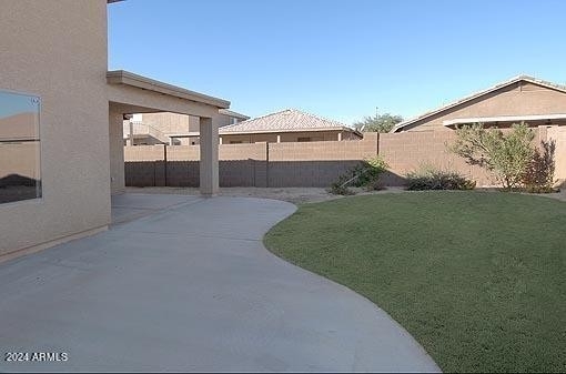 2556 W Tamarisk Avenue - Photo 3