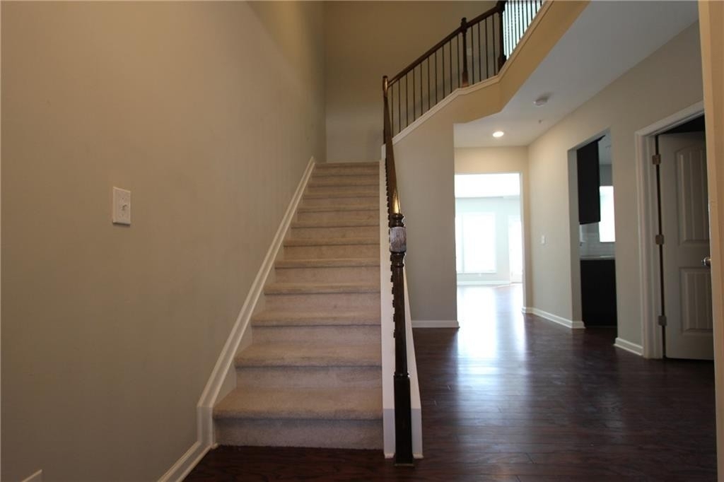 1260 Elderwood Way - Photo 9