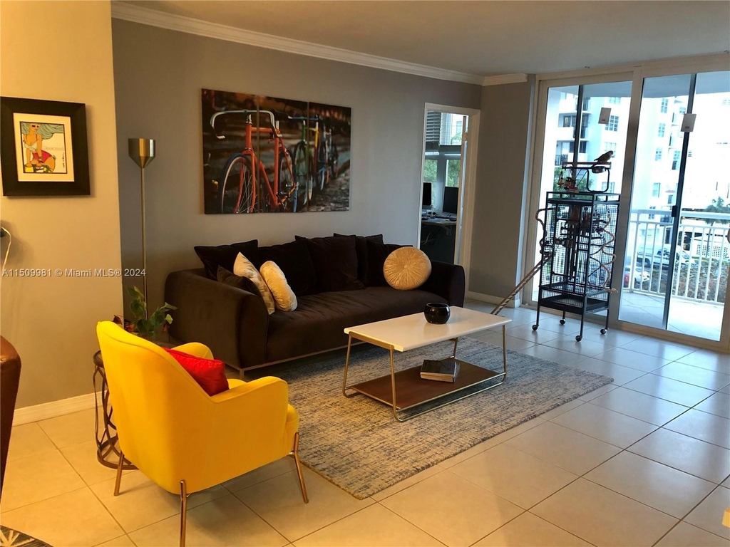 18071 Biscayne Blvd - Photo 10