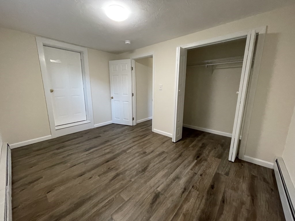 360 Franklin Street - Photo 3