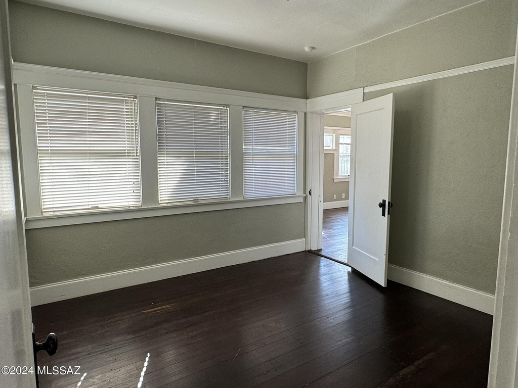 1034 N 7th Avenue - Photo 20