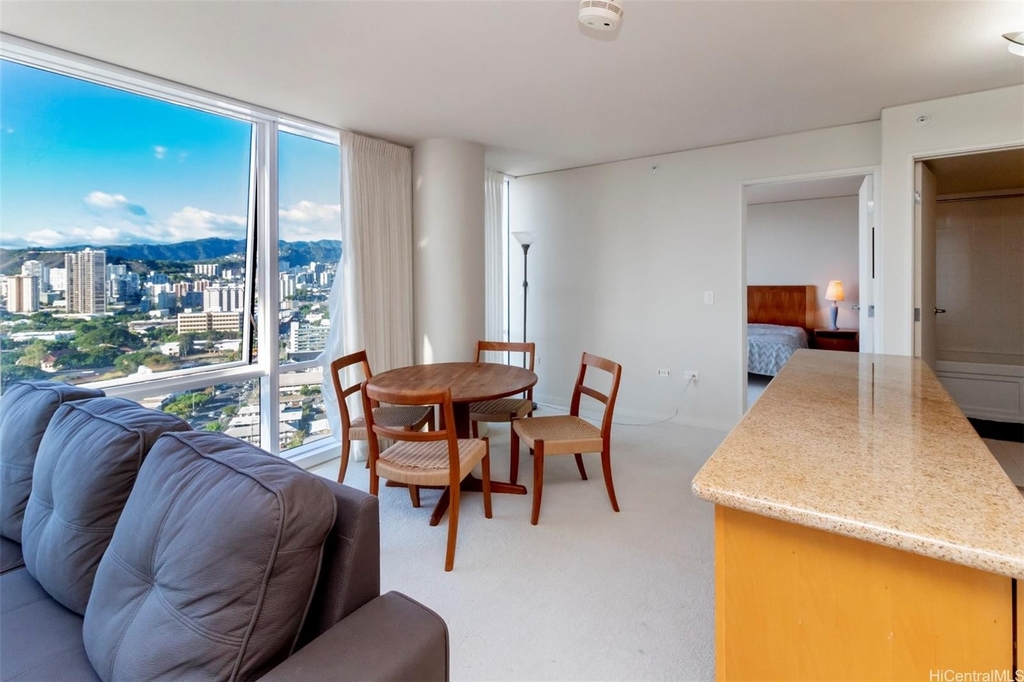 1288 Kapiolani Boulevard - Photo 2