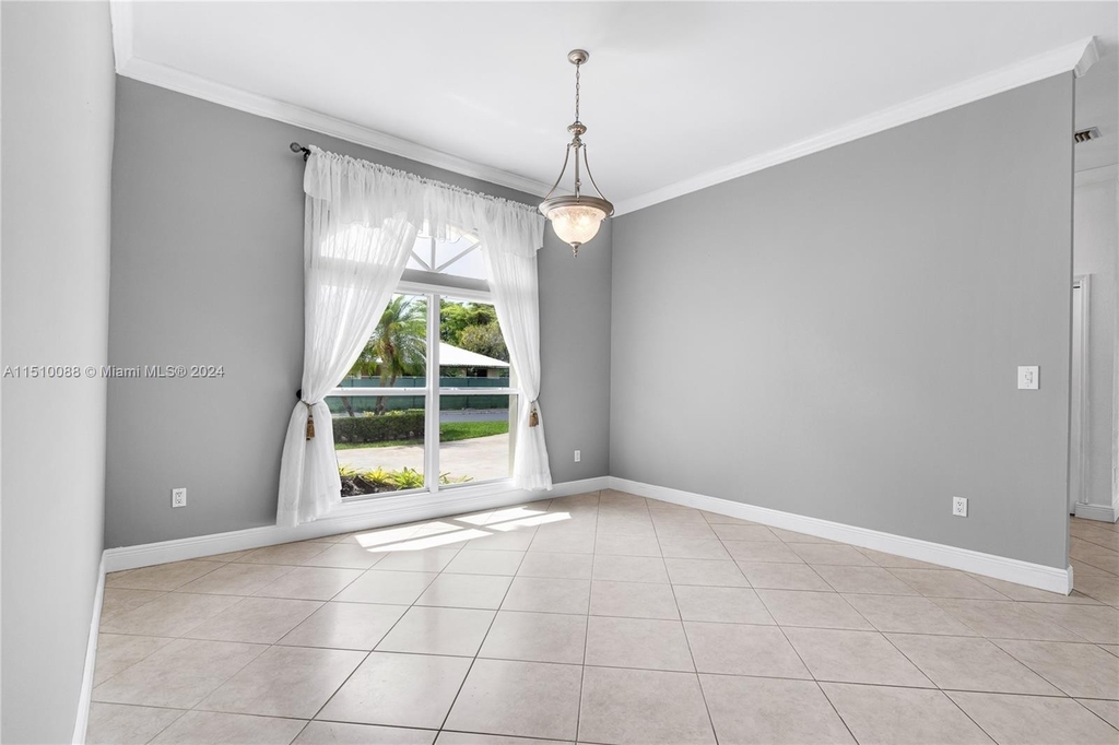 5253 Nw 94th Doral Pl - Photo 22