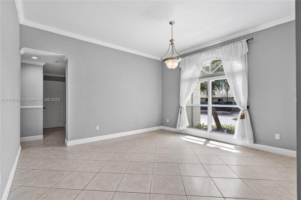 5253 Nw 94th Doral Pl - Photo 21