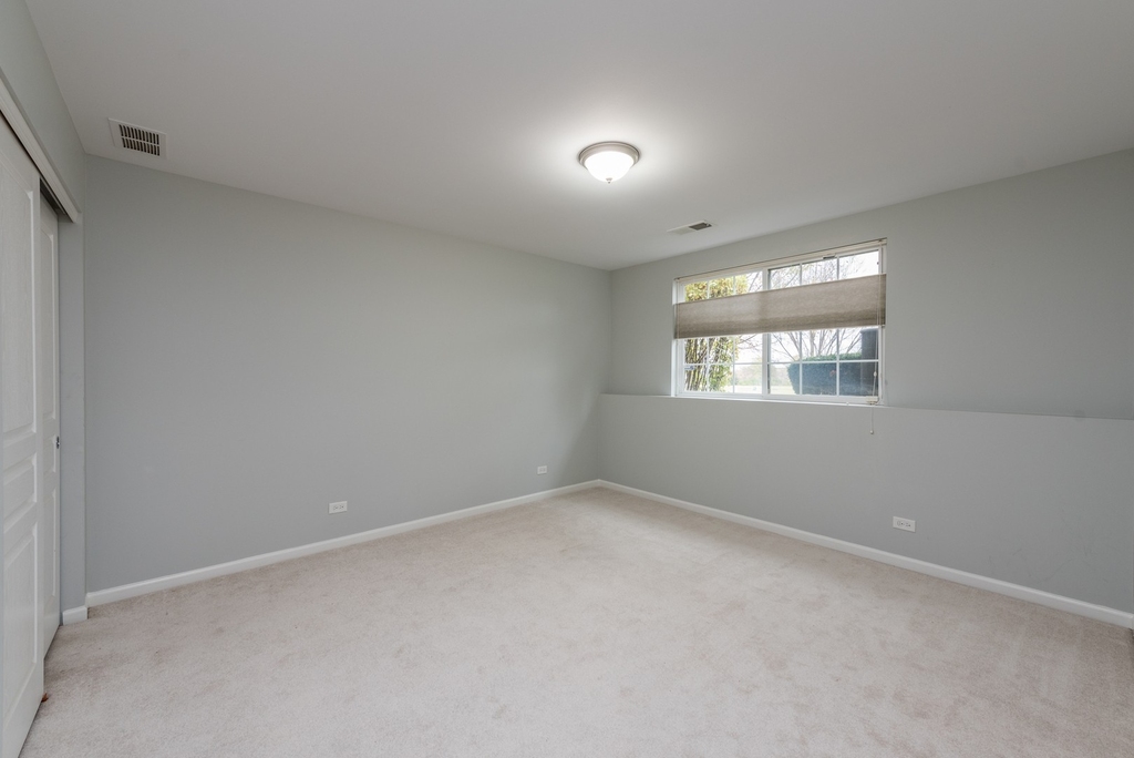 2800 Neubauer Circle - Photo 24