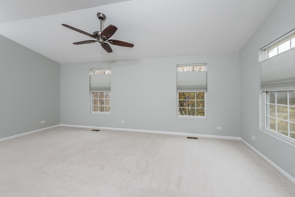 2800 Neubauer Circle - Photo 19