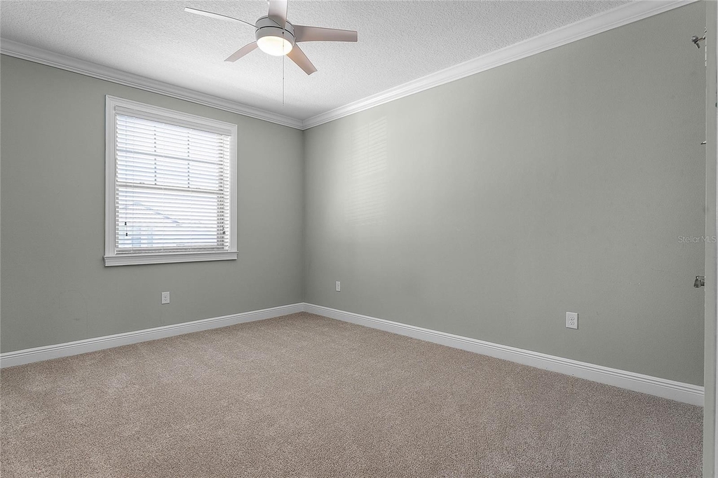 15216 Johns Lake Pointe Boulevard - Photo 38