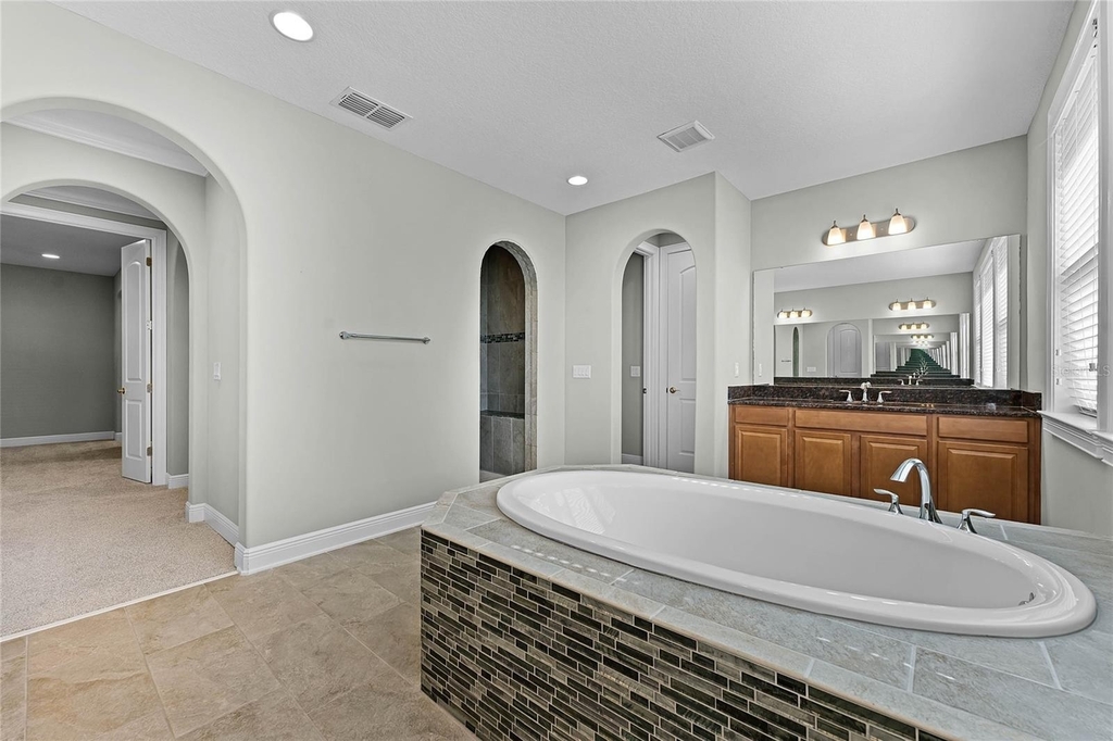 15216 Johns Lake Pointe Boulevard - Photo 28