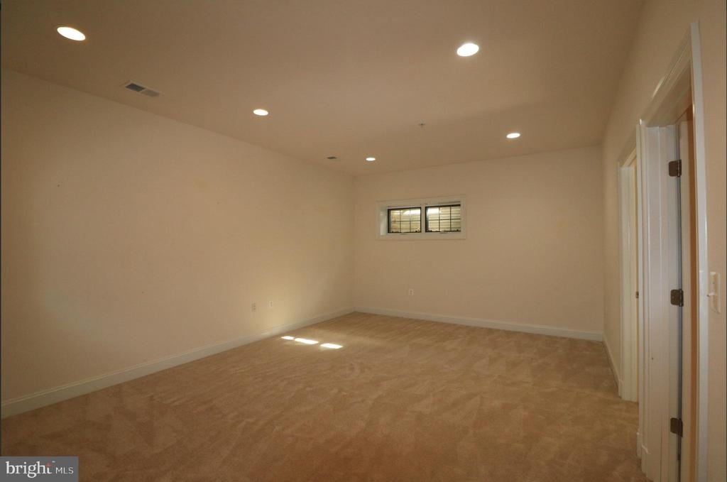 8213 River Quarry Pl - Photo 26