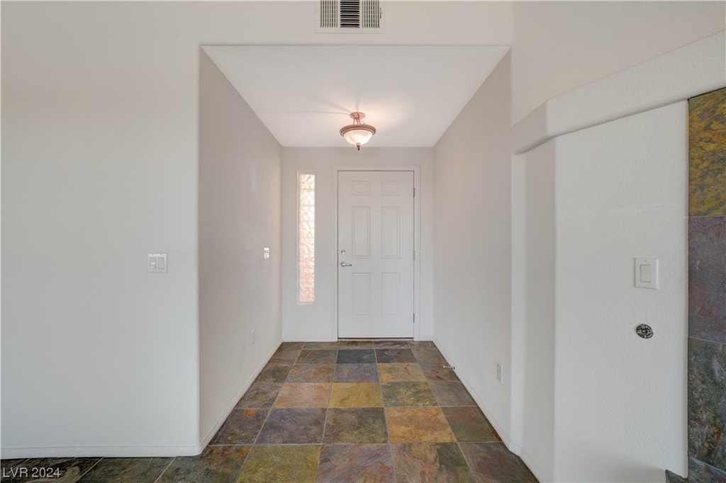 820 Canterra Street - Photo 3