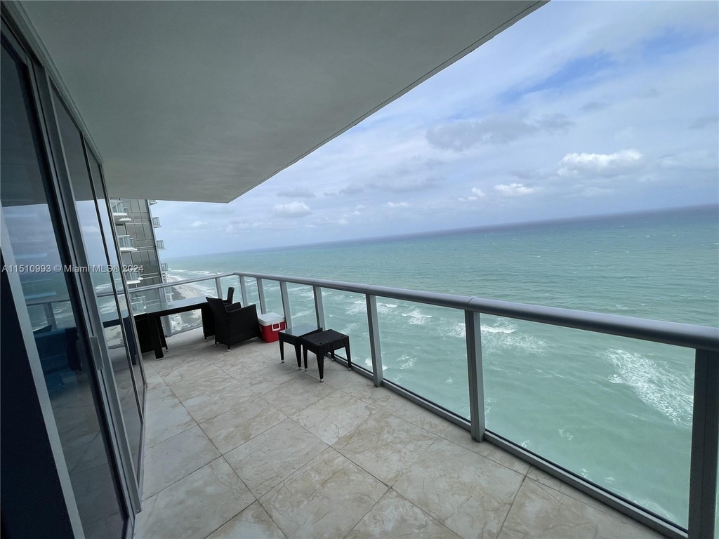 17001 Collins Ave - Photo 41