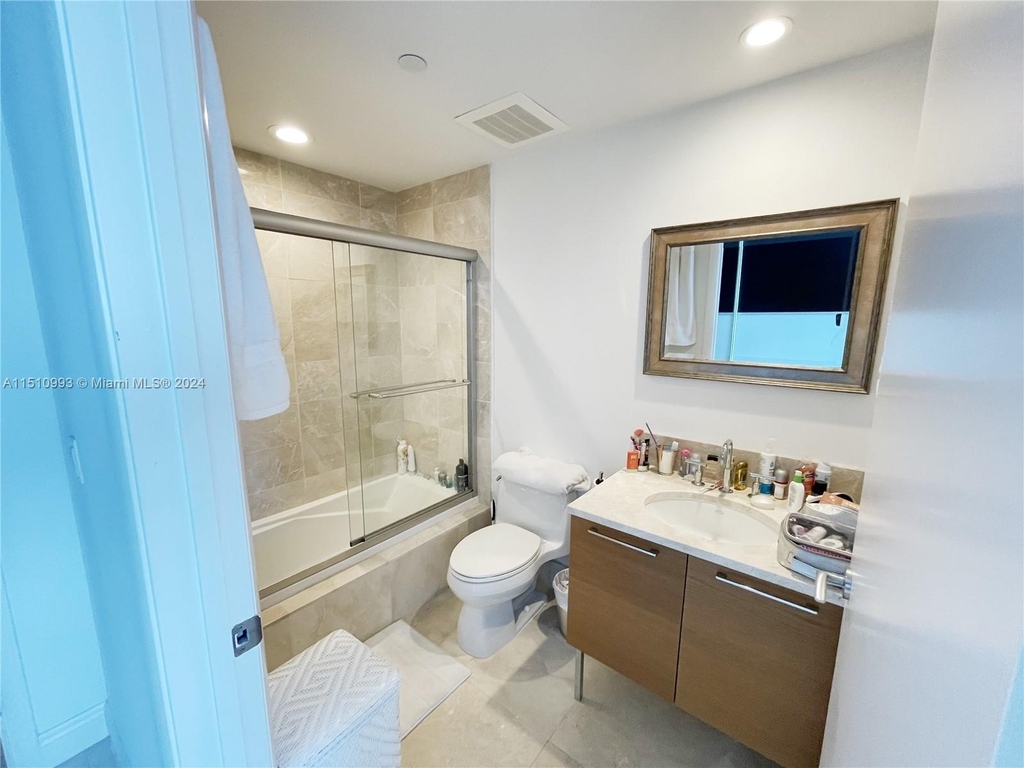 17001 Collins Ave - Photo 34