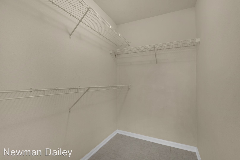 4010 Dancing Cloud Court, Unit 406 - Photo 6