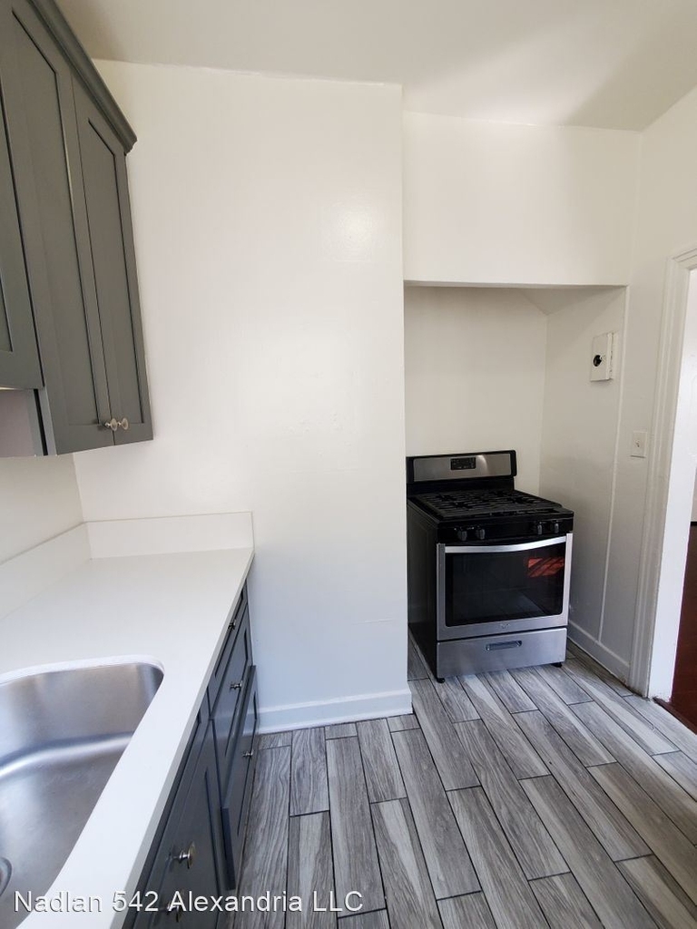 542 N. Alexandria - Photo 6