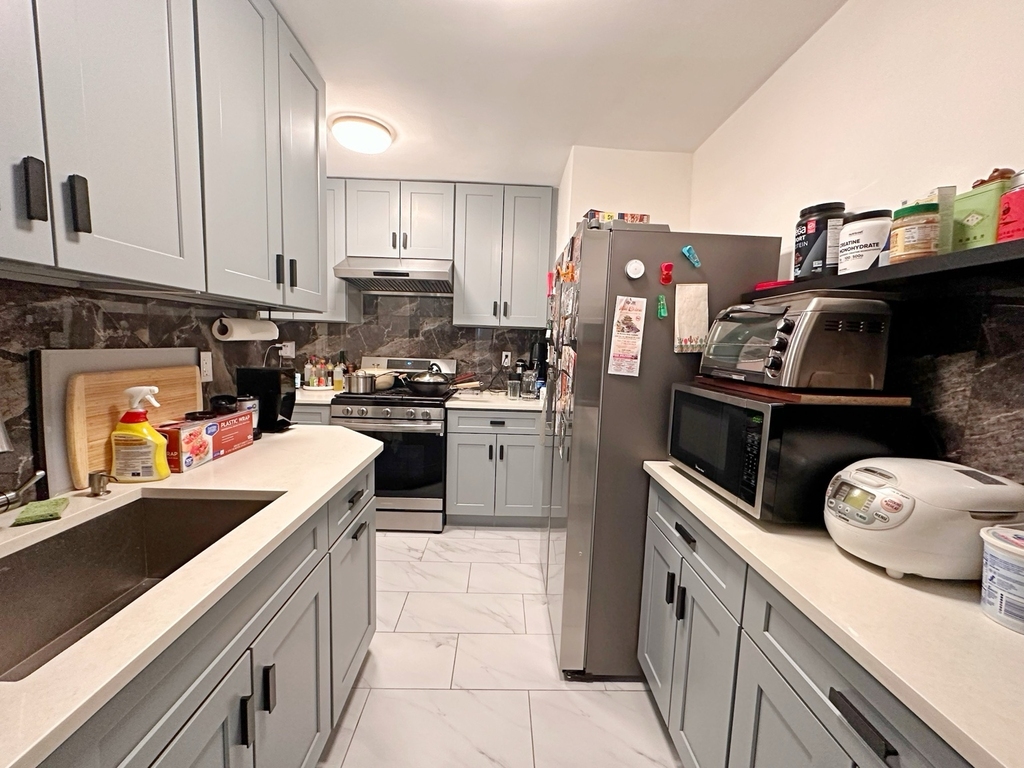 149 Marine Avenue - Photo 8